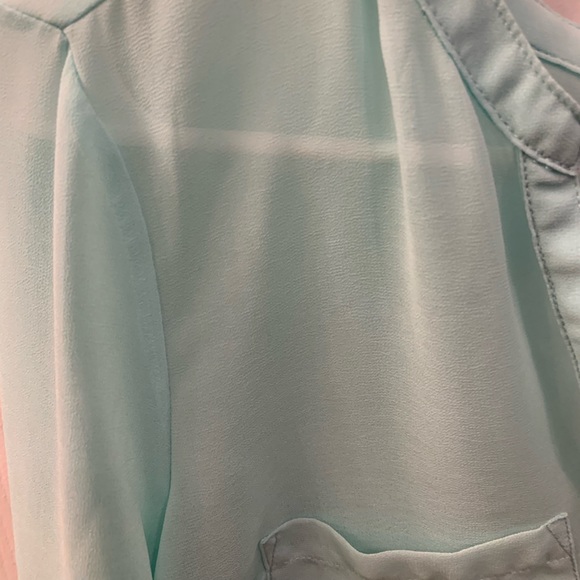 Garage Size Small Sea Foam Green Sheer Chiffon Blouse - Picture 4 of 7